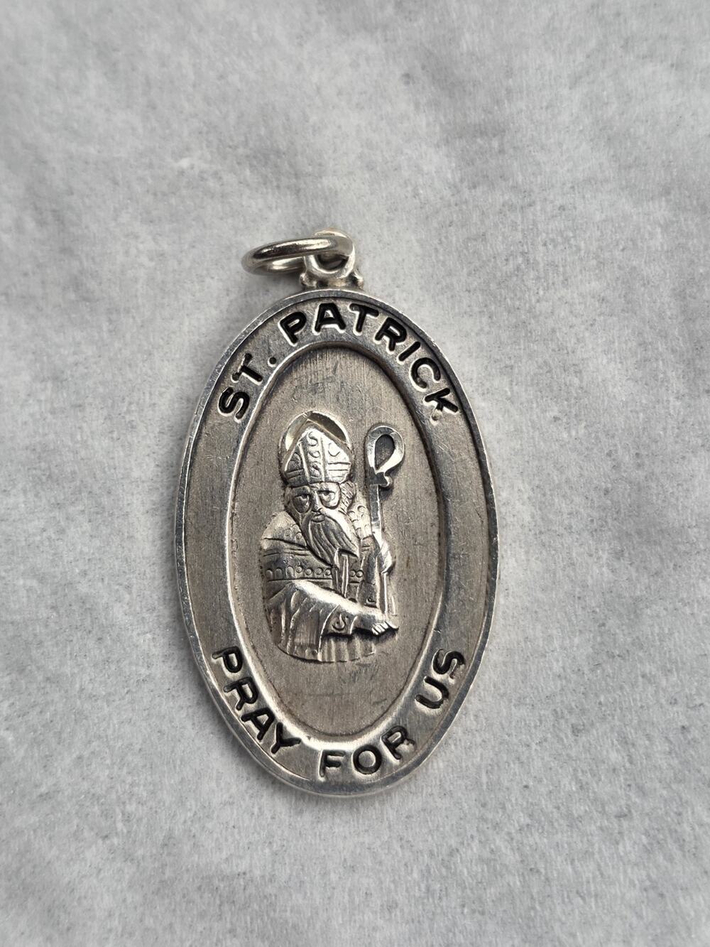 Vtg Saint Patrick Sterling Silver Medalion Pendant 1" Pray For Us Religious